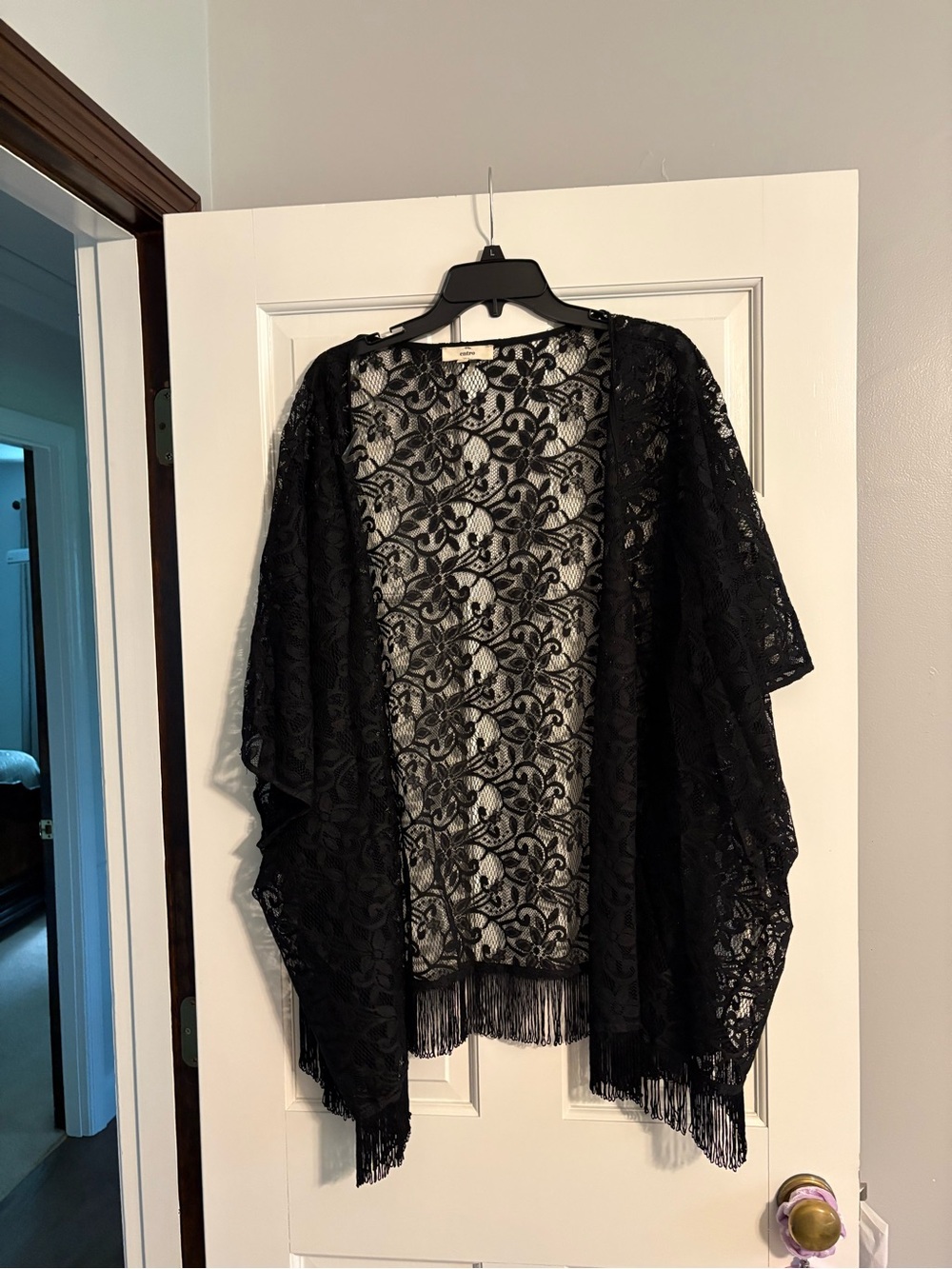 Black lace kimono w/fringe by entro. M/L